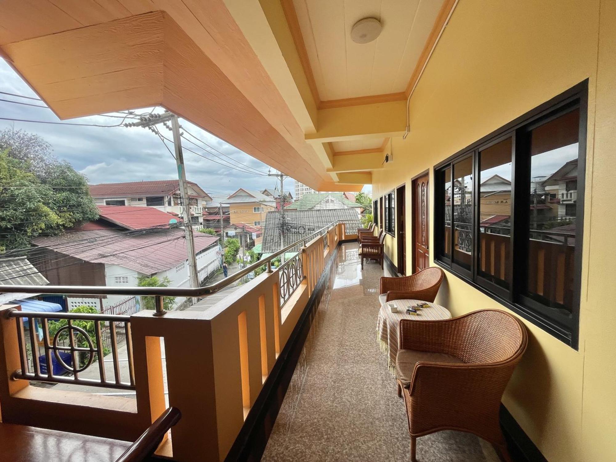 Mini Cost Apartment&Guesthouse Chiang Mai Luaran gambar